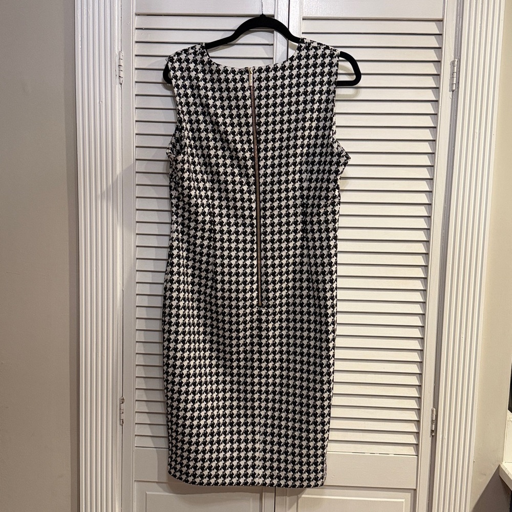 Calvin Klein Classic Black and White Houndstooth Dress - Picture 3 of 4